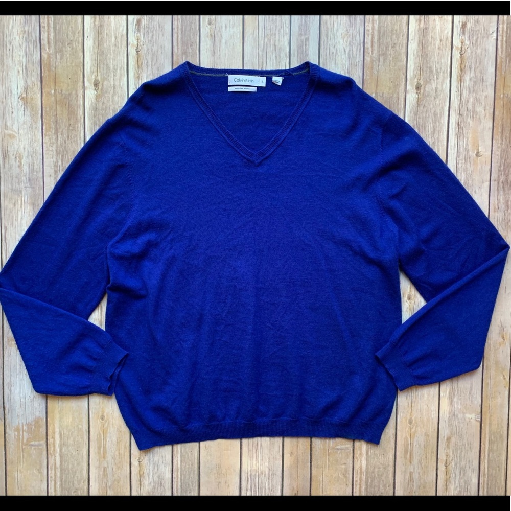 Women’s Calvin Klein V-Neck Pullover Sweater